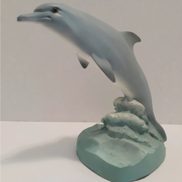 Vintage Other - 1994 Universal Statuary Dolphin Sculpture